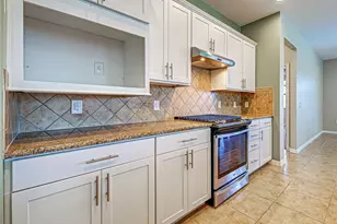 13900 Miranese St, Venice, FL 34293 - Photo 28