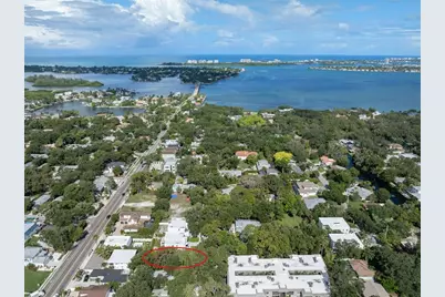 1740 Wisconsin Lane, Sarasota, FL 34239 - Photo 14