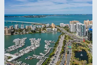 1740 Wisconsin Lane, Sarasota, FL 34239 - Photo 24