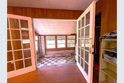 1740 Wisconsin Lane, Sarasota, FL 34239 - Photo 12