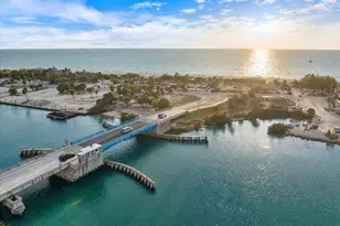 214 Fair Winds Dr, Nokomis, FL 34275 - Photo 4