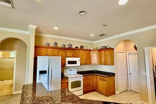 9269 Boca Grande Ave, Englewood, FL 34224 - Photo 10