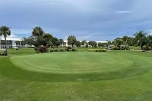 406 Cerromar Cir N, Venice, FL 34293 - Photo 46