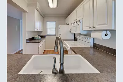 406 Cerromar Circle N #222, Venice, FL 34293 - Photo 10