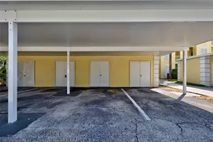 406 Cerromar Cir N, Venice, FL 34293 - Photo 40