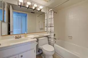 406 Cerromar Cir N, Venice, FL 34293 - Photo 18