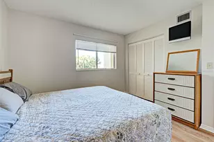 406 Cerromar Cir N, Venice, FL 34293 - Photo 16