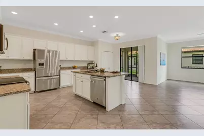 19353 Cruise Drive, Venice, FL 34292 - Photo 10