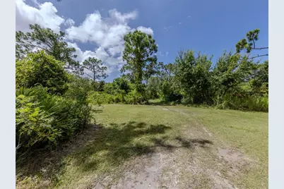 E Manasota Beach Road, Englewood, FL 34223 - Photo 18
