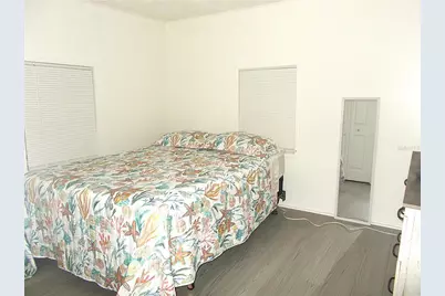 375 Longwood Drive, Venice, FL 34285 - Photo 8