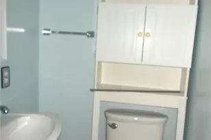 375 Longwood Dr, Venice, FL 34285 - Photo 10