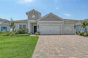 12448 Meribel St, Venice, FL 34293 - Photo 2