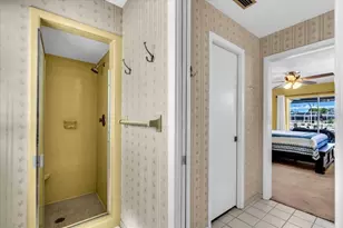 3816 Royal Palm Dr, Bradenton, FL 34210 - Photo 20