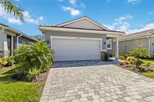 12474 Somatic Ct, Venice, FL 34293 - Photo 2