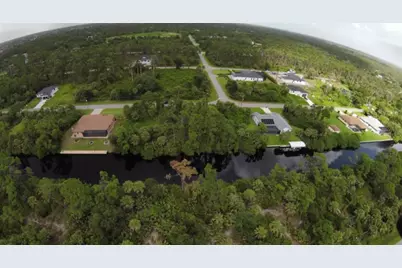 395 Ramblewood Street, Port Charlotte, FL 33953 - Photo 6