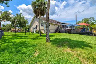 1502 Pine St E, Nokomis, FL 34275 - Photo 66