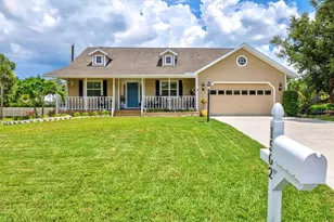 1502 Pine St E, Nokomis, FL 34275 - Photo 6