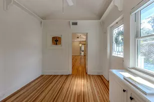 726 Eagle Point Dr, Venice, FL 34285 - Photo 18