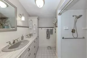 726 Eagle Point Dr, Venice, FL 34285 - Photo 12