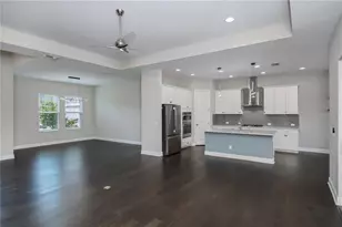 6137 Lungo Lago Dr, Sarasota, FL 34241 - Photo 20