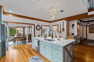 713 Eagle Point Dr, Venice, FL 34285 - Photo 18