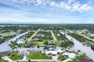 15704 Lakeland Cir, Port Charlotte, FL 33981 - Photo 2