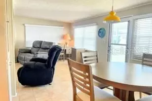 816 Turf, Venice, FL 34285 - Photo 6