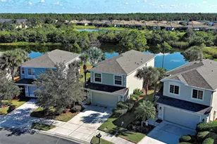 11766 Tempest Harbor Loop, Venice, FL 34292 - Photo 2