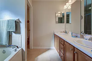 11766 Tempest Harbor Loop, Venice, FL 34292 - Photo 38