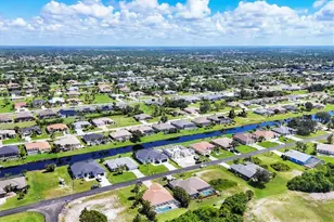 75 Medalist Rd, Rotonda West, FL 33947 - Photo 8