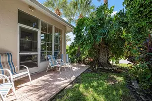 1262 Berkshire Cir, Venice, FL 34292 - Photo 34