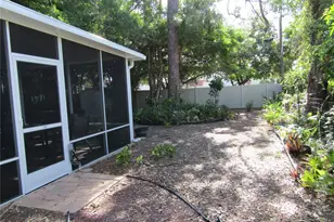 421 Riviera St, Venice, FL 34285 - Photo 30