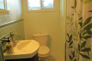 421 Riviera St, Venice, FL 34285 - Photo 14