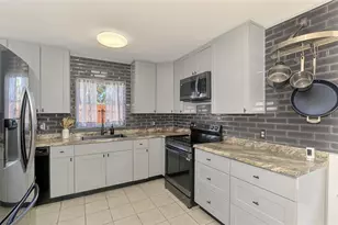 1321 Groveland Ave, Venice, FL 34285 - Photo 24