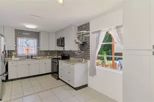 1321 Groveland Ave, Venice, FL 34285 - Photo 22