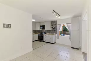 1321 Groveland Ave, Venice, FL 34285 - Photo 20