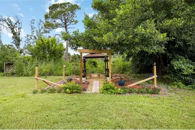 3674 Roslyn Road, Venice, FL 34293 - Photo 6