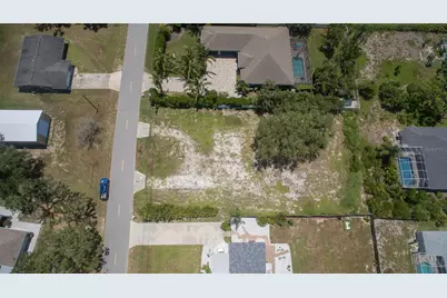 2450 Alamander Avenue, Englewood, FL 34223 - Photo 4