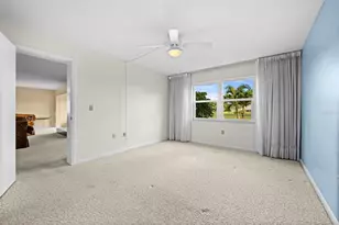 760 Village Cir, Venice, FL 34292 - Photo 12