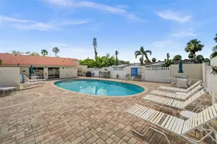 760 Village Cir, Venice, FL 34292 - Photo 32
