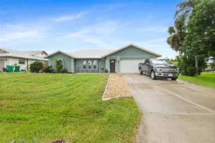 27401 Voyageur Dr, Punta Gorda, FL 33983 - Photo 2