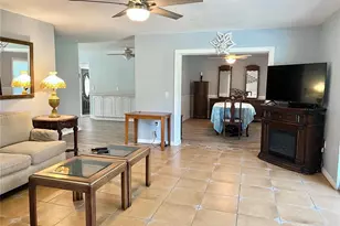 273 S Havana Rd, Venice, FL 34292 - Photo 10