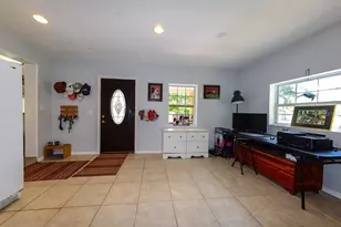 273 S Havana Rd, Venice, FL 34292 - Photo 6