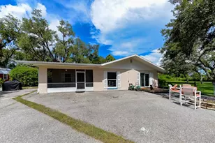273 S Havana Rd, Venice, FL 34292 - Photo 4