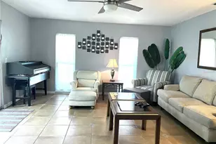 273 S Havana Rd, Venice, FL 34292 - Photo 10