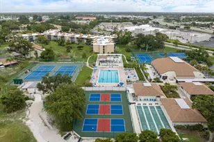 612 Bird Bay Dr S, Venice, FL 34285 - Photo 22