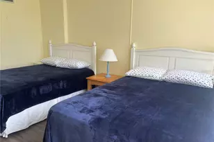 612 Bird Bay Dr S, Venice, FL 34285 - Photo 18