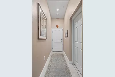 10035 Crooked Creek Drive #202, Venice, FL 34293 - Photo 6