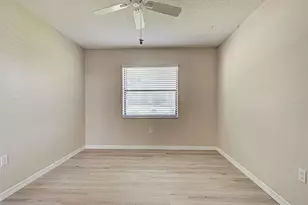 406 Pendleton Dr, Venice, FL 34292 - Photo 38