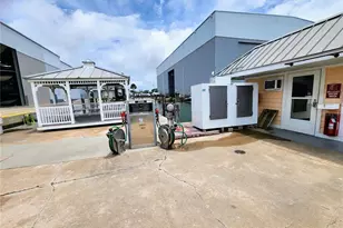 100 Circuit Rd, Nokomis, FL 34275 - Photo 14